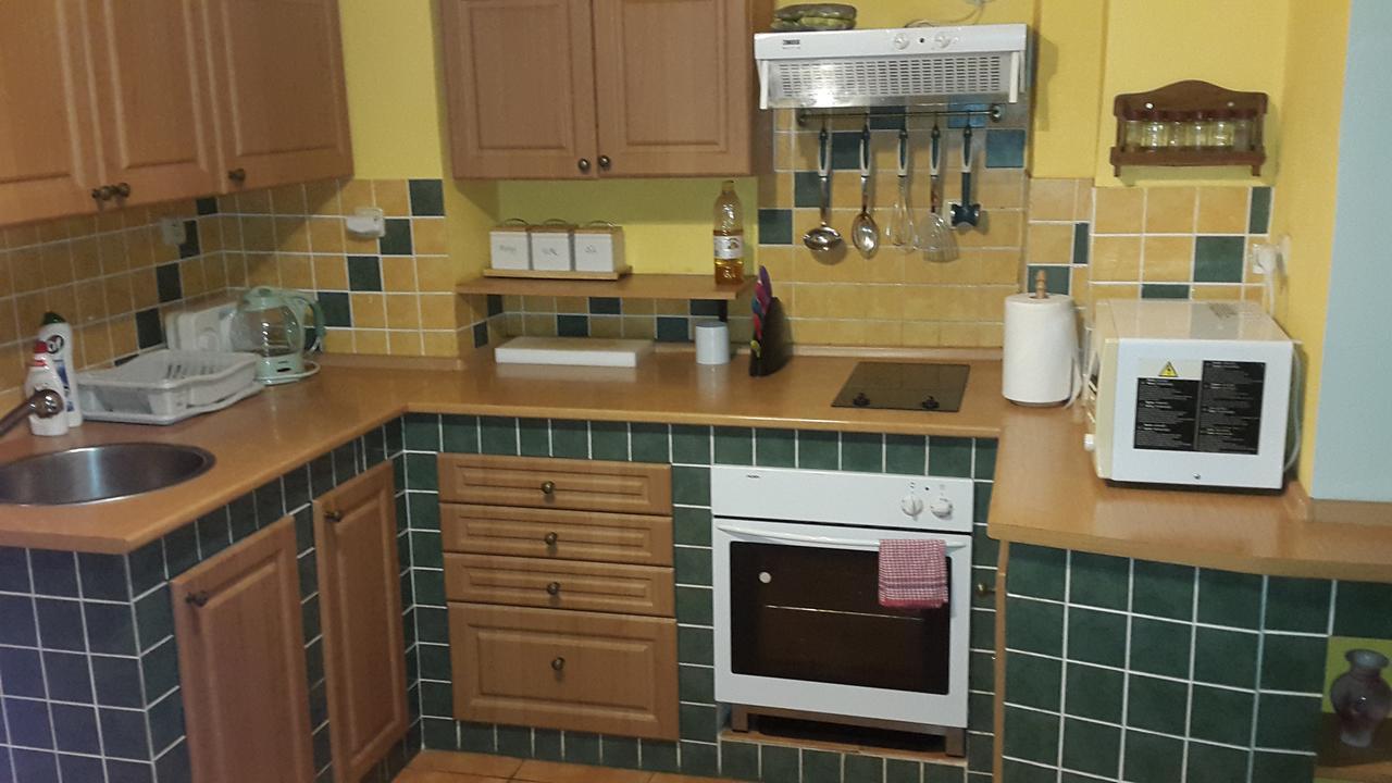 Apartmány Liška Mladé Buky Exterior foto